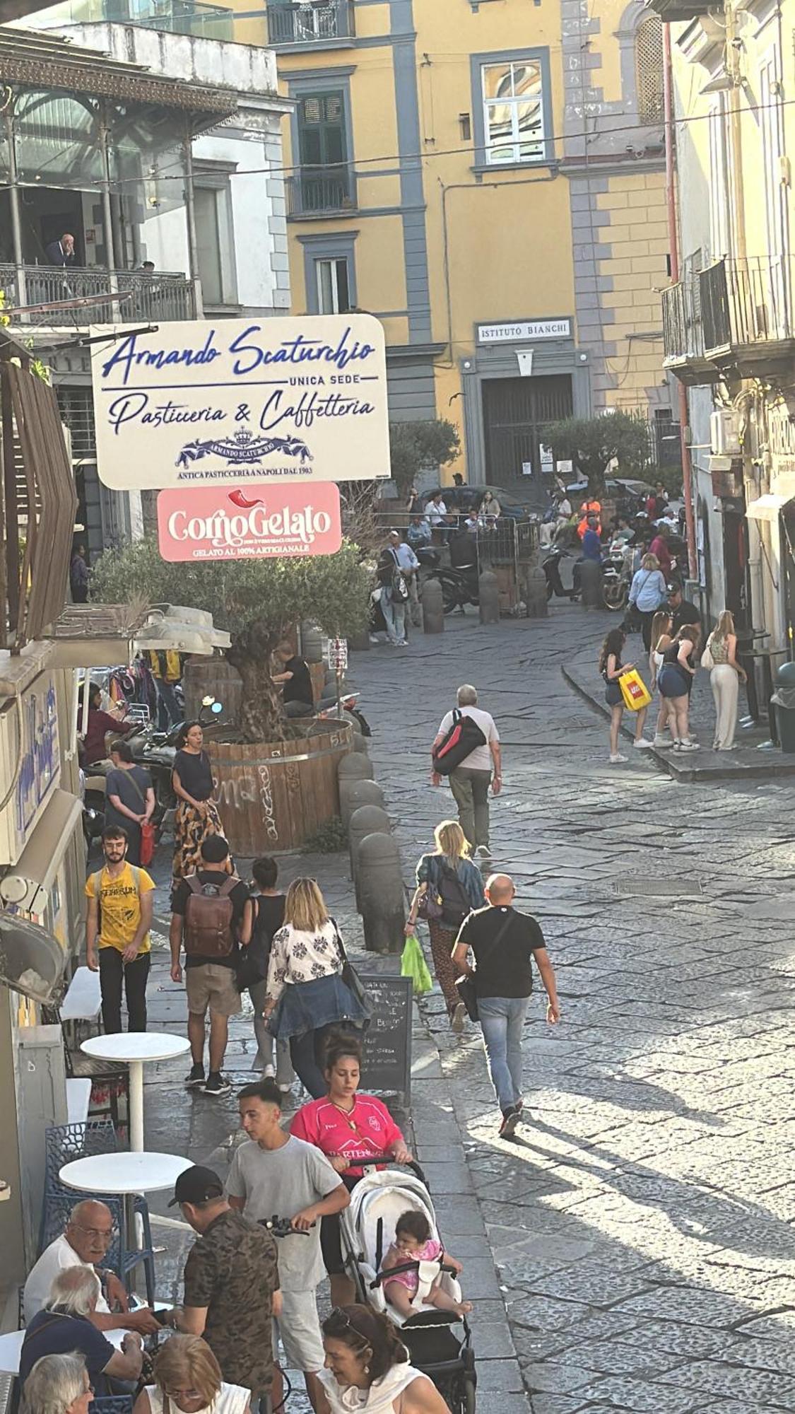 L'aurora House Naples
